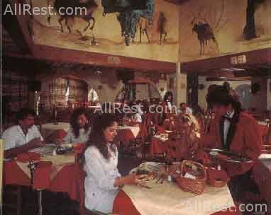 Roman Hotel 8